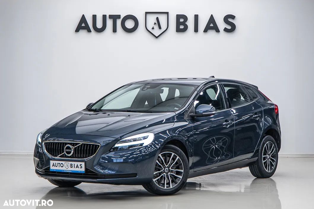 Volvo V40 D2 Aut. Momentum - 1