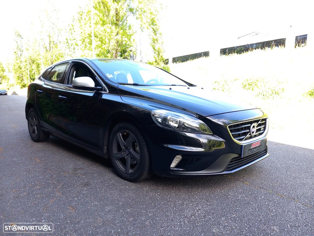 Volvo V40 D2 R Design - 3