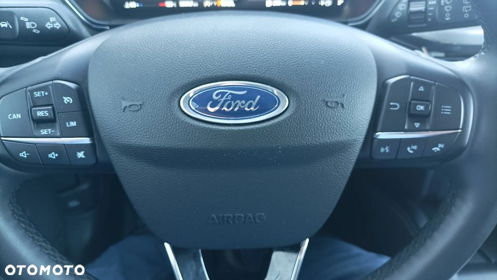 Ford Focus - 27