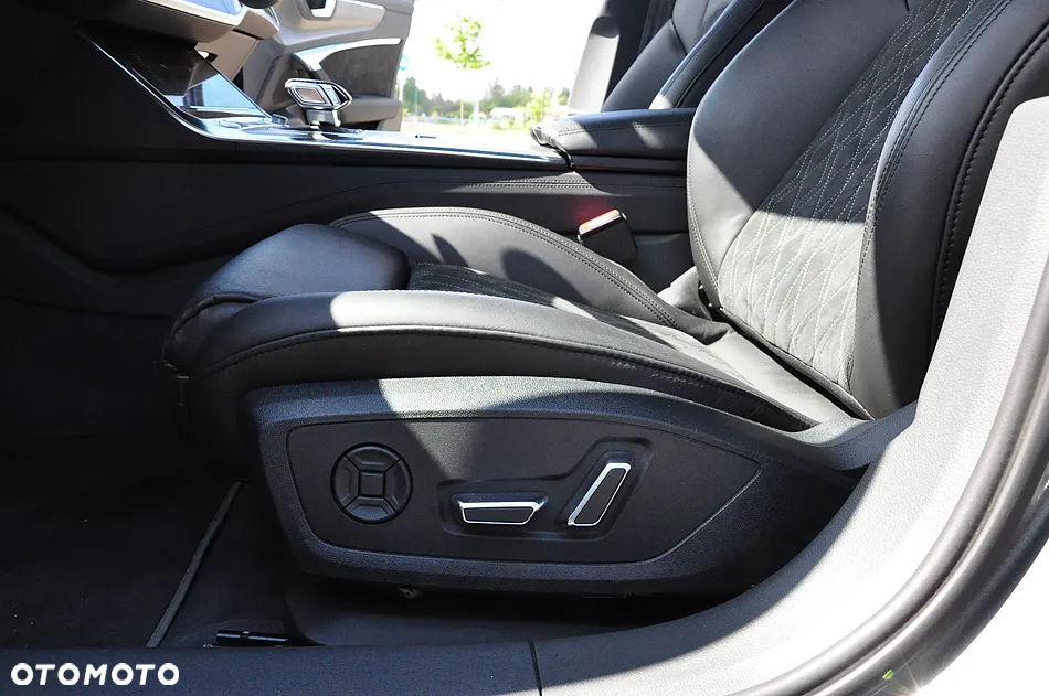 Audi A6 Avant 50 TDI quattro tiptronic design - 28