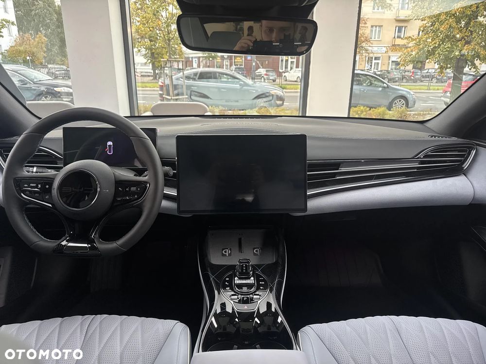 BYD Seal 82.5kWh Design - 11