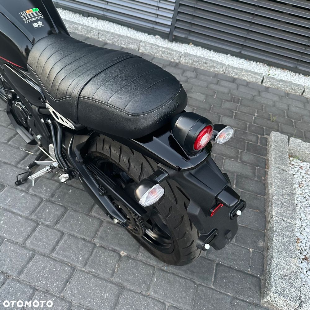 Yamaha XSR - 13