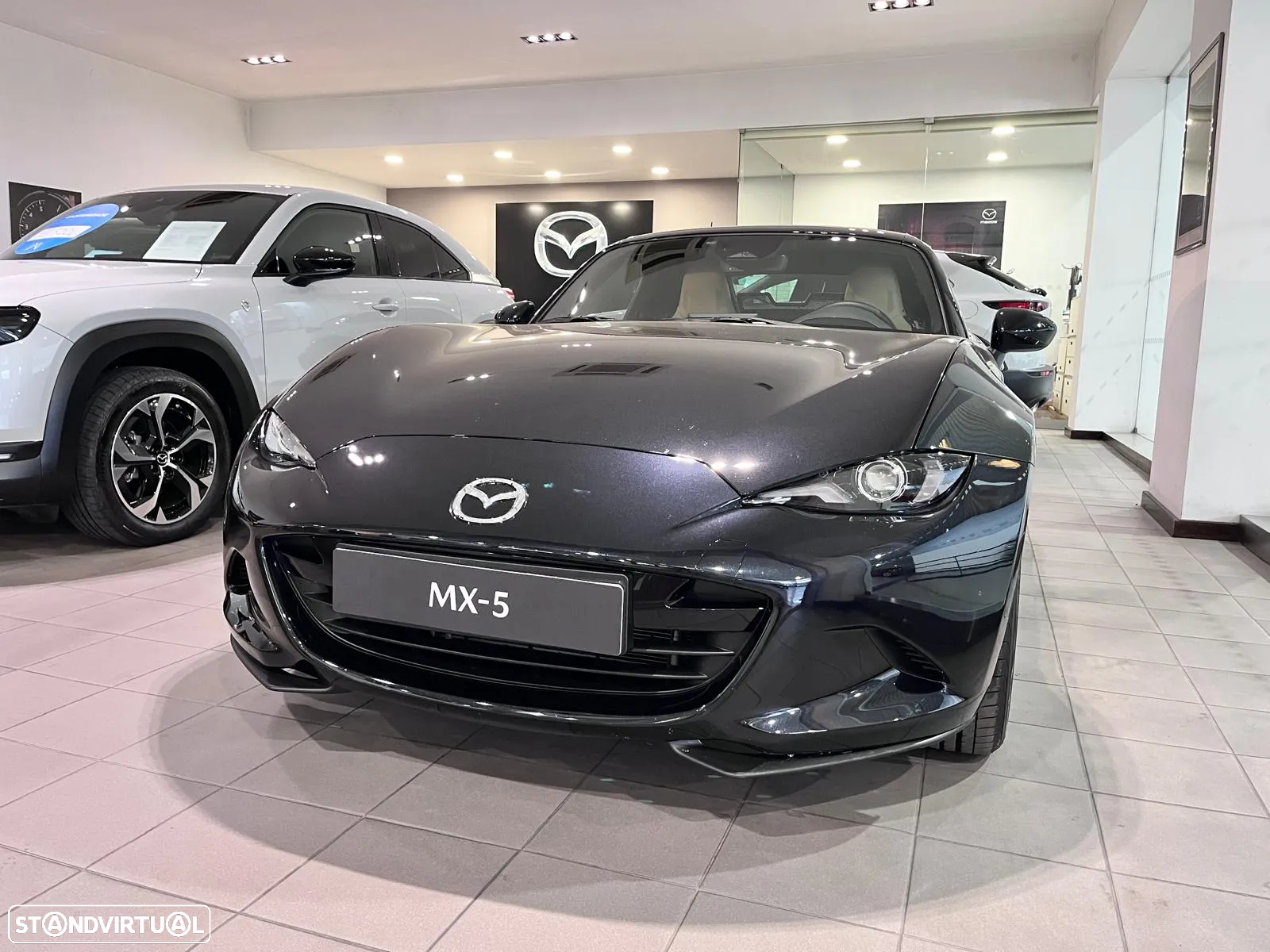 Mazda MX-5 1.5 Sky-G Kazari - 3