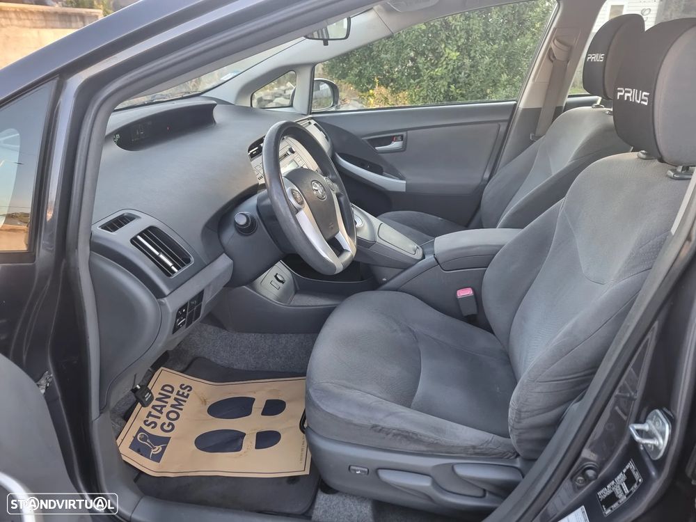 Toyota Prius 1.8 Premium - 6