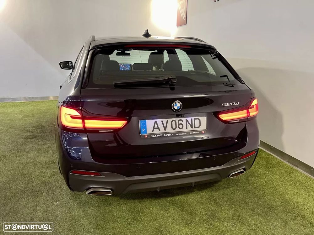 BMW 520 d Pack Desportivo M Auto - 9