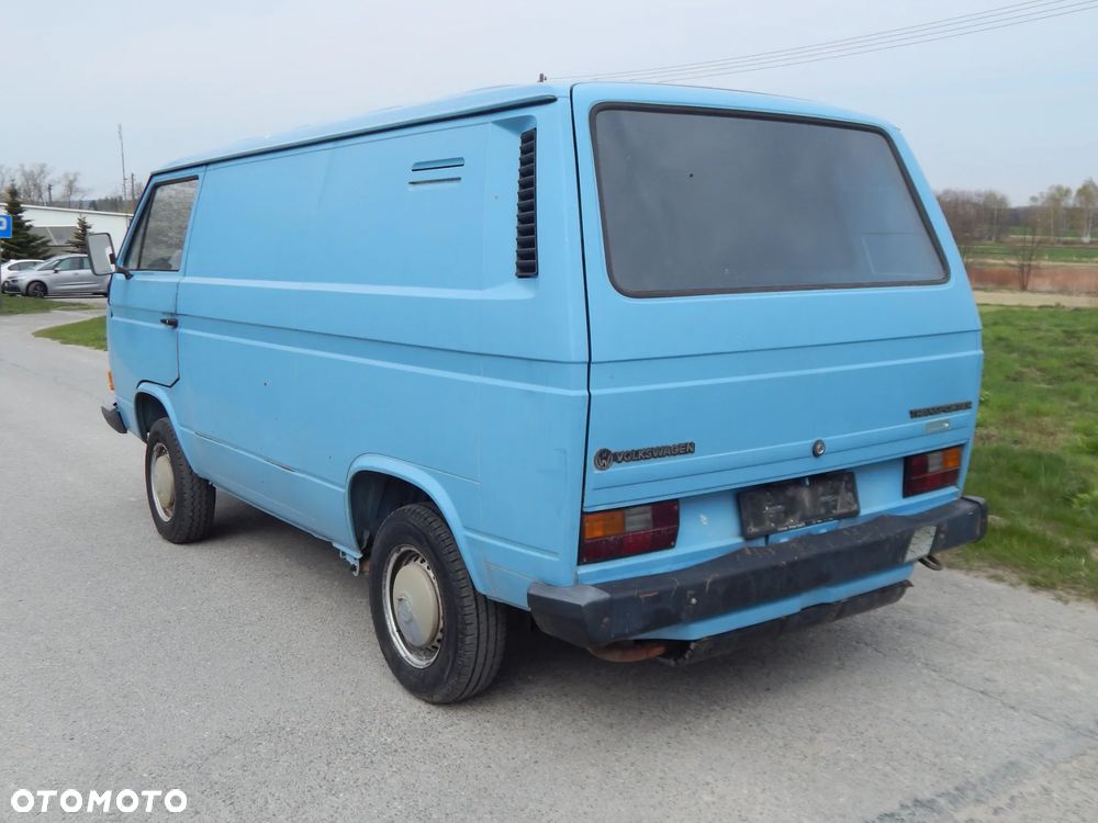 Volkswagen Transporter - 8