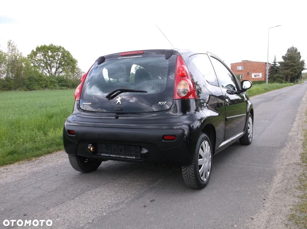Peugeot 107 - 28