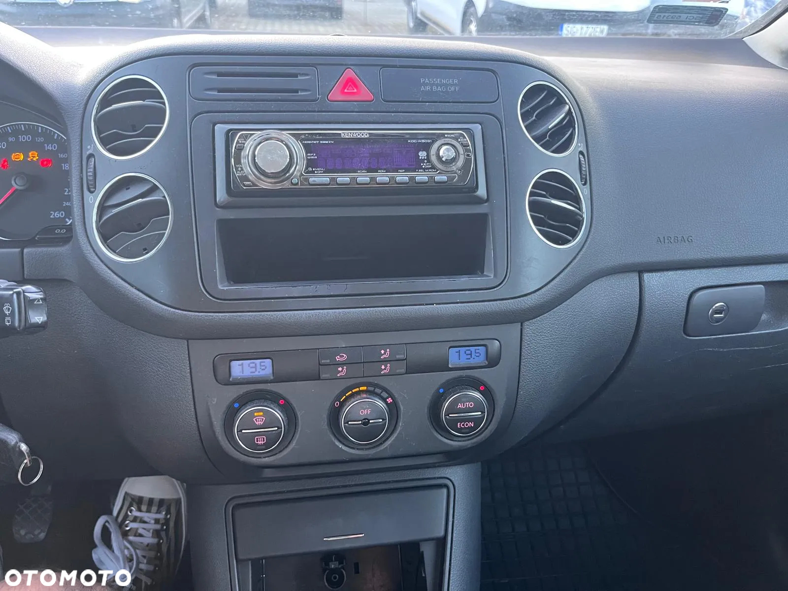 Volkswagen Golf Plus - 9
