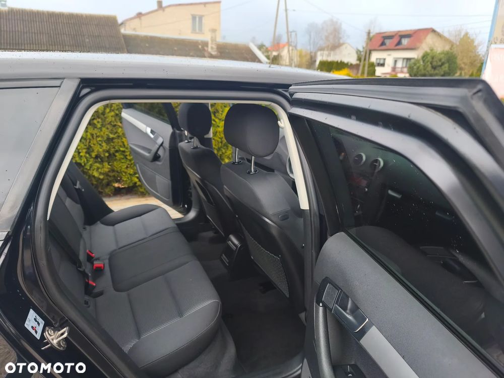 Audi A3 Sportback 2.0 TDI DPF Ambiente - 7