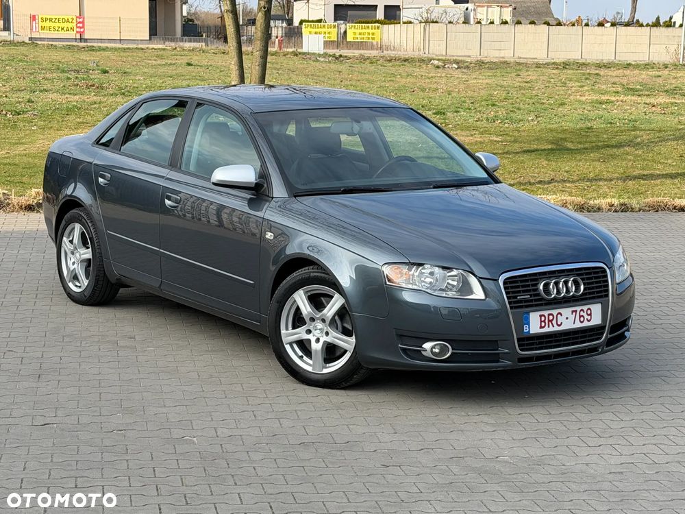 Audi A4 Limousine 1.8 T quattro - 4
