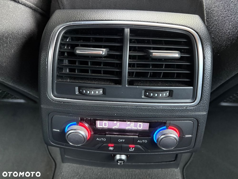 Audi A6 Avant 3.0 TDI DPF quattro tiptronic sport selection - 27