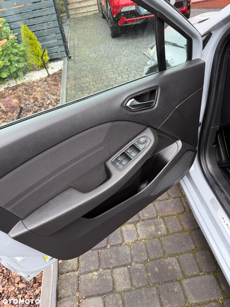 Renault Clio - 12