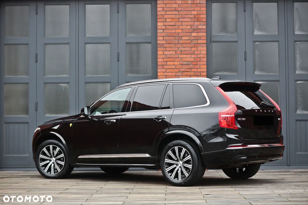Volvo XC 90 B5 D AWD Ultimate Bright - 11