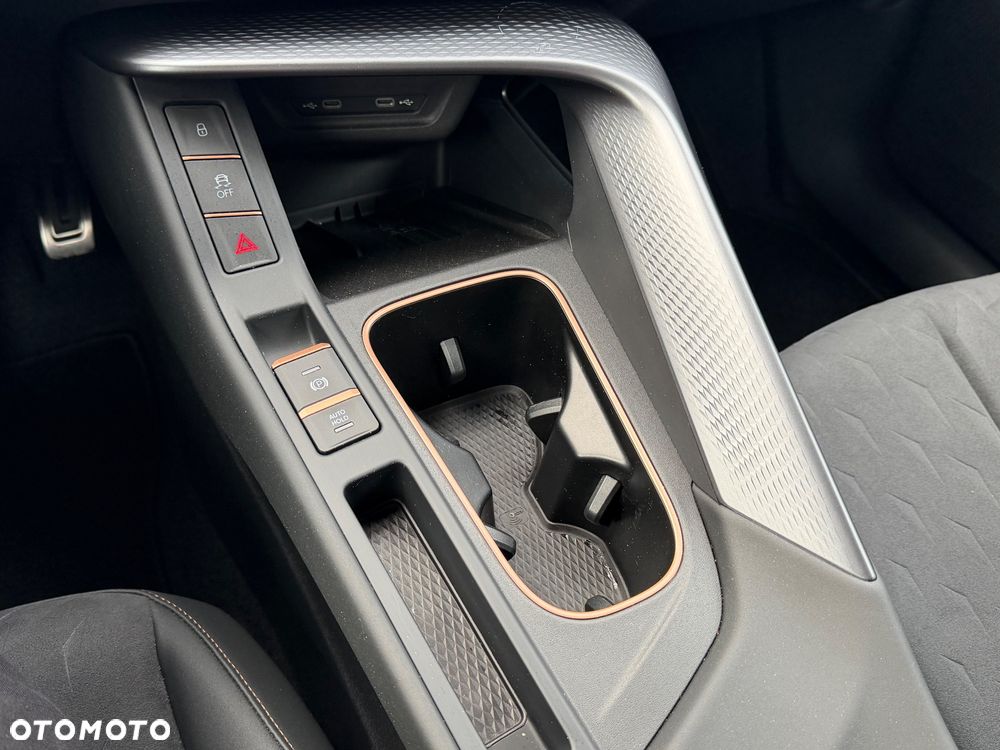 Cupra Terramar 2.0 TSI 4Drive DSG VZ - 17