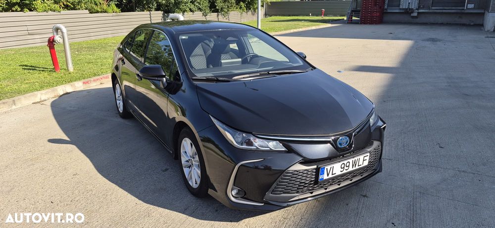 Toyota Corolla 1.8 HSD Business - 3