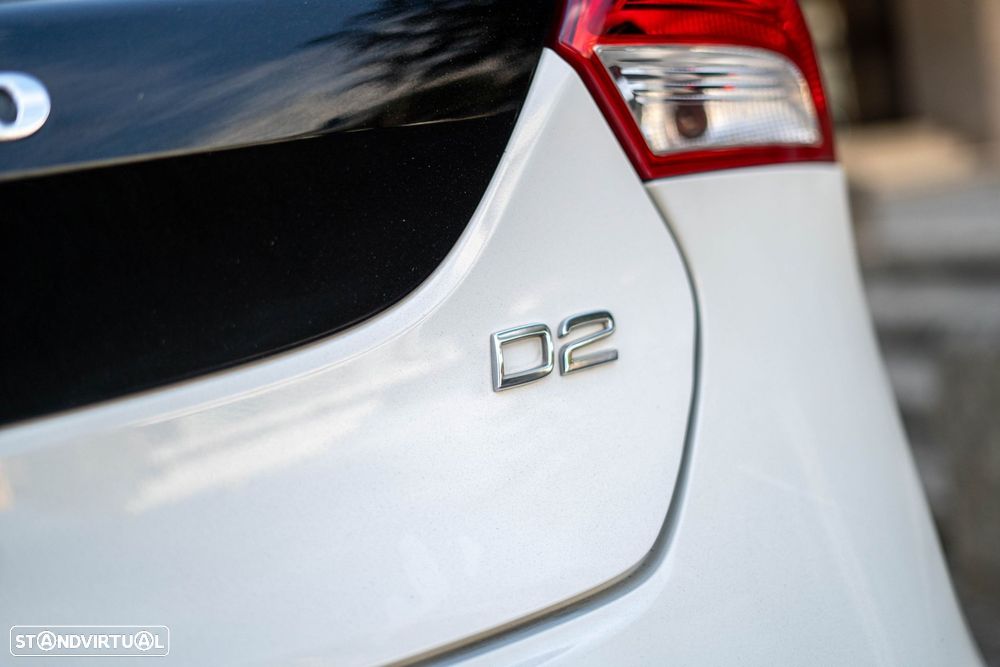 Volvo V40 Cross Country 2.0 D2 Kinetic - 42