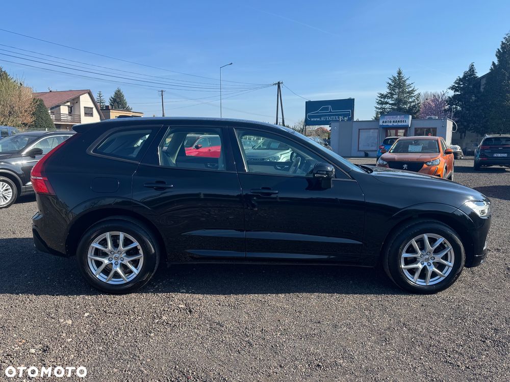 Volvo XC 60 D4 AWD Geartronic Momentum - 9