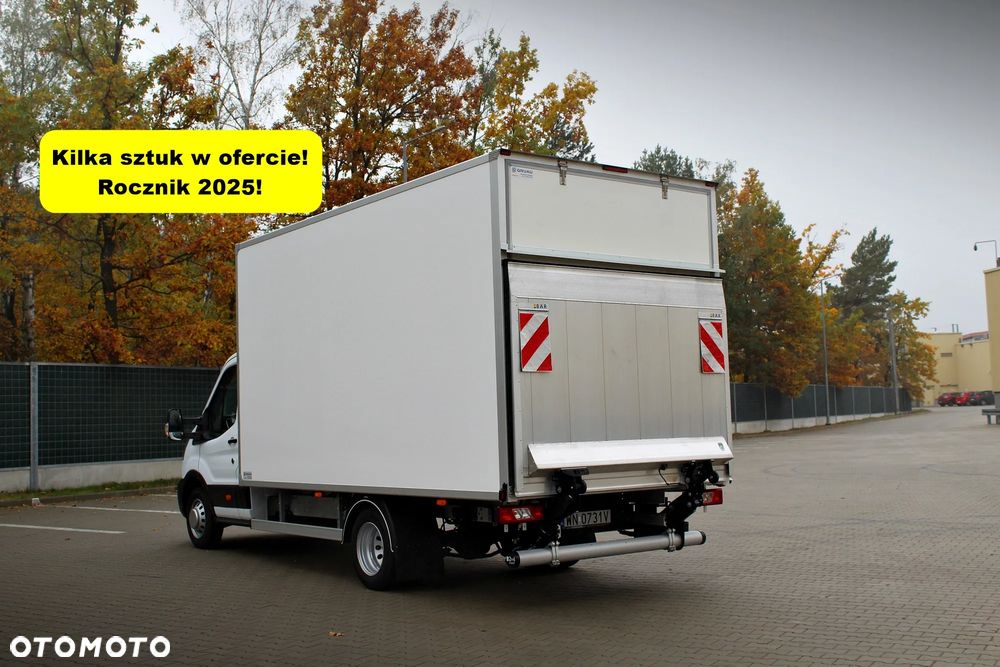 Ford Transit bliźniak kontener 9 euro palet + winda BAR 750kg