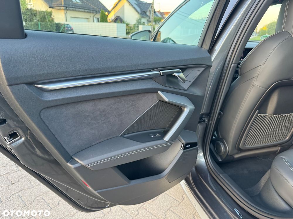 Audi S3 Sportback TFSI  quattro S tronic - 29