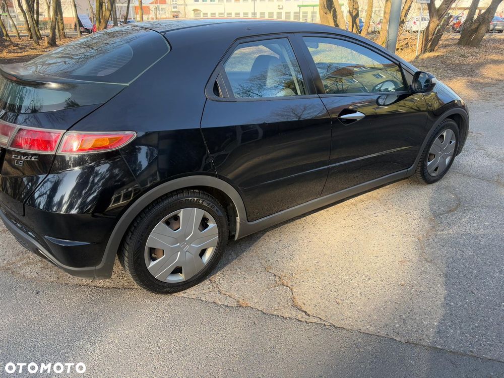 Honda Civic 1.8i-VTEC Comfort - 3