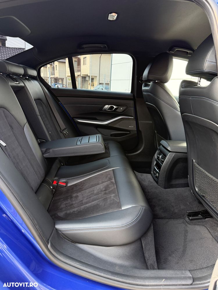 BMW Seria 3 330e Aut. M Sport - 14