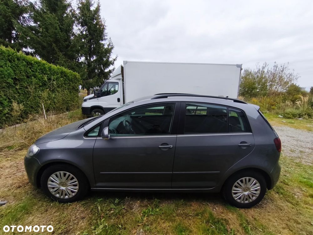 Volkswagen Golf Plus 2.0 TDI DPF Comfortline - 4