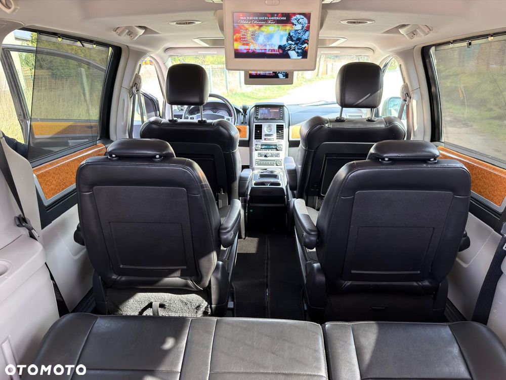 Chrysler Grand Voyager 2.8 CRD Limited - 28