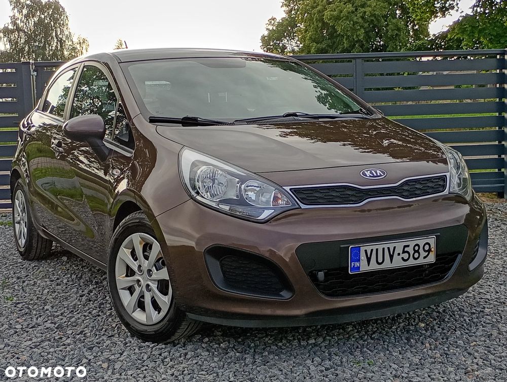 Kia Rio 1.2 Dream Team Edition - 1