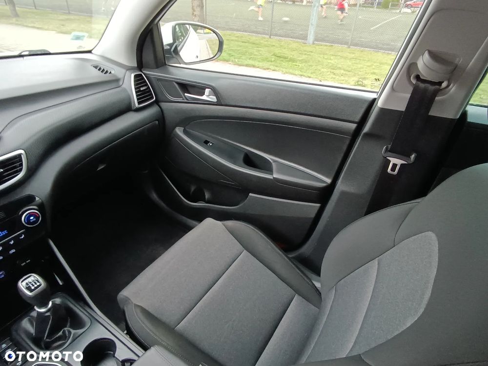 Hyundai Tucson blue 1.6 CRDi 2WD Style - 25