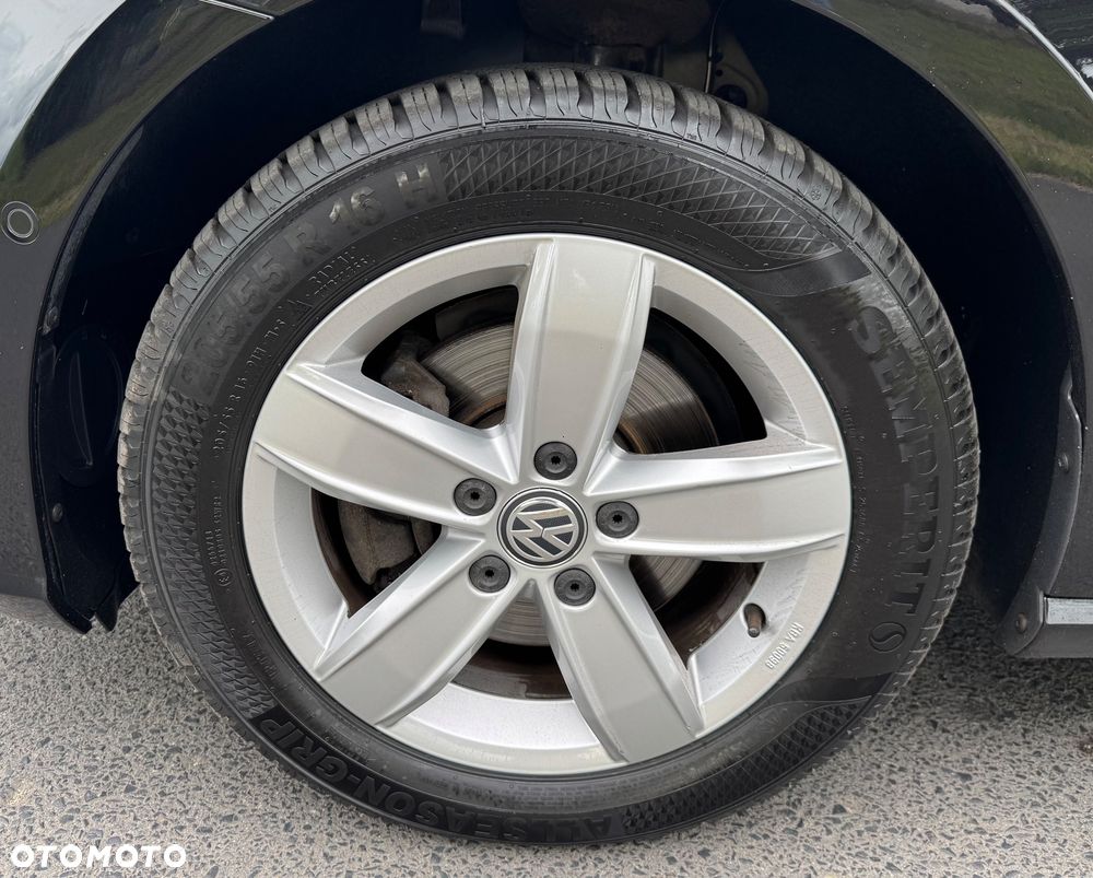 Volkswagen Golf 1.6 TDI DSG Sound - 11