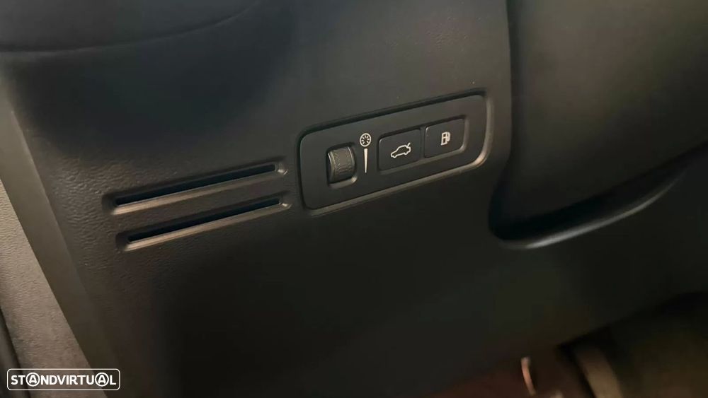 Volvo XC 40 T4 Recharge DKG RDesign - 21