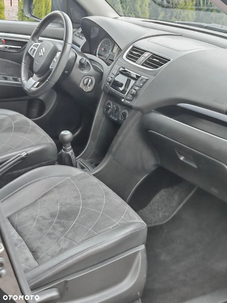 Suzuki Swift 1.2 Black&White - 34