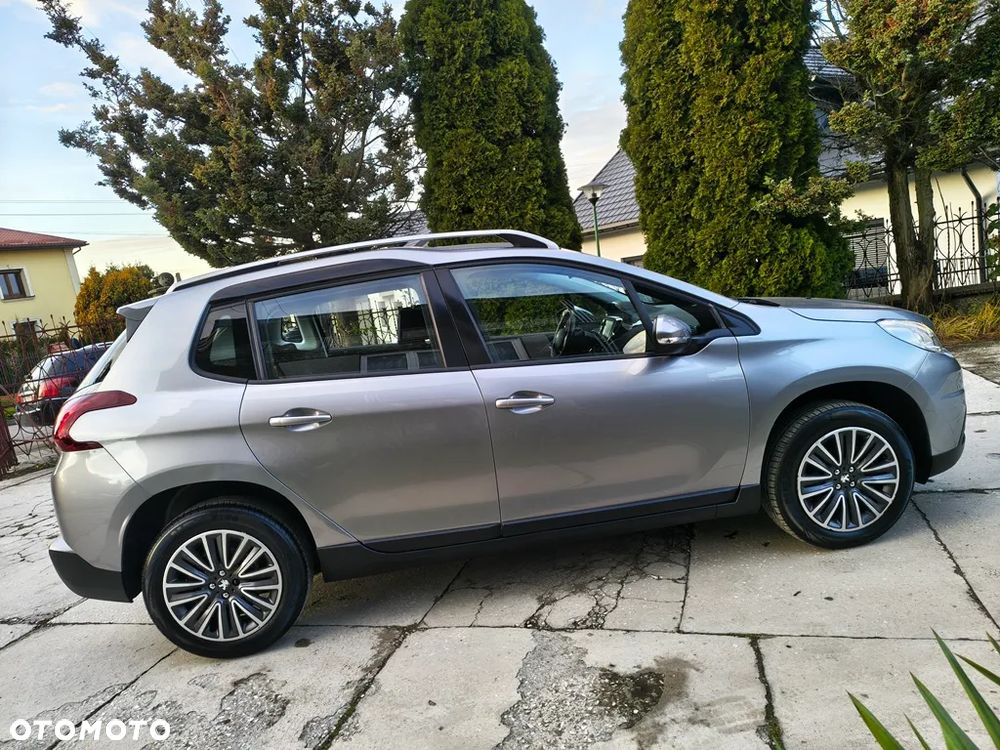 Peugeot 2008 PureTech 110 Stop&Start Active - 11