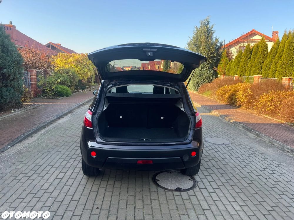 Nissan Qashqai 2.0 dCi Tekna Premium - 9