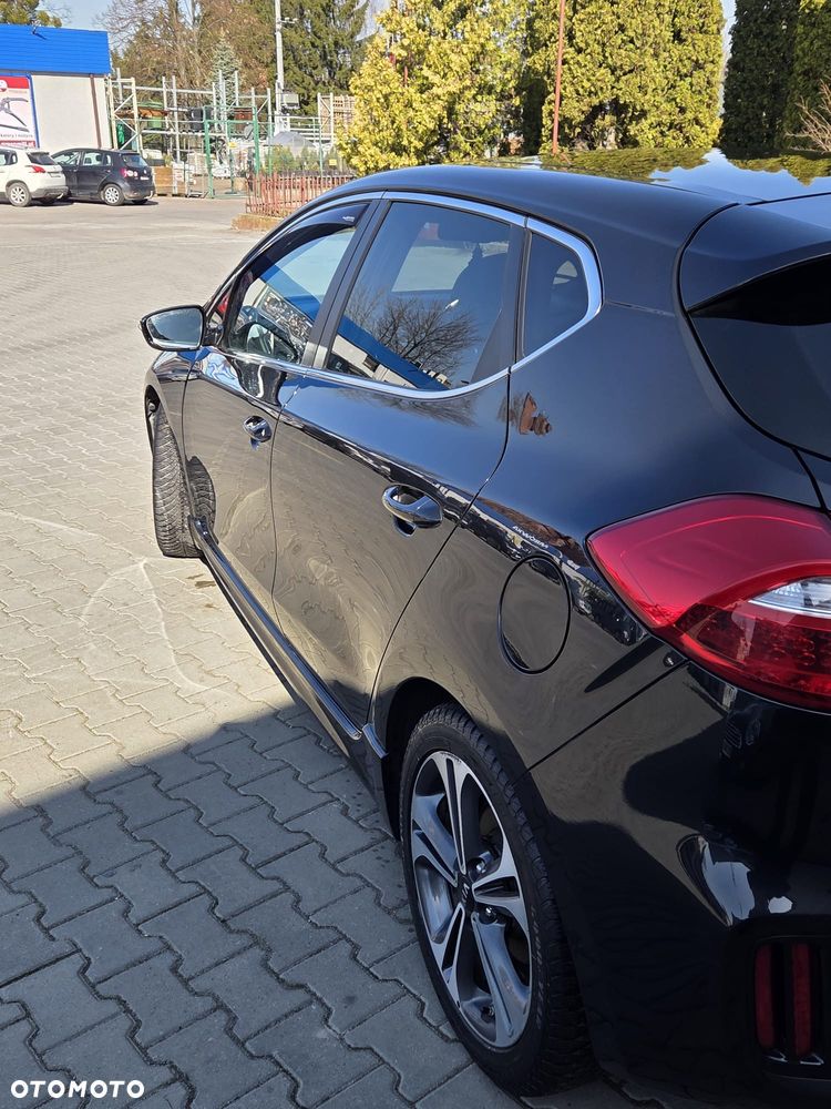 Kia Ceed 1.6 CRDi GT Line - 6
