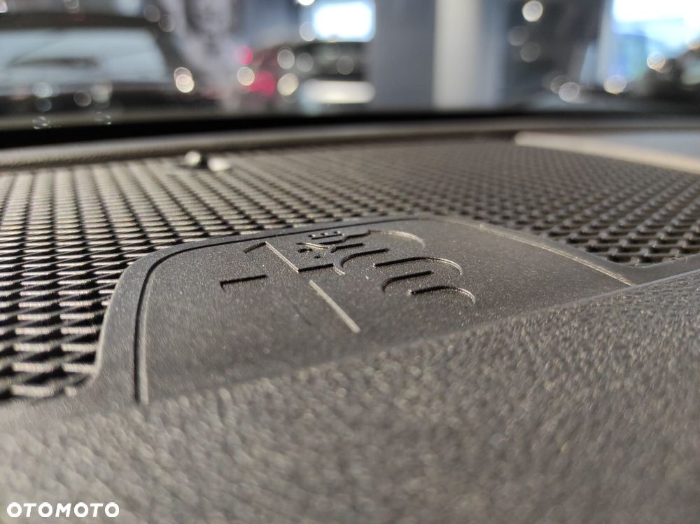 Alfa Romeo Junior 1.2 mHEV Ti eDCT - 22