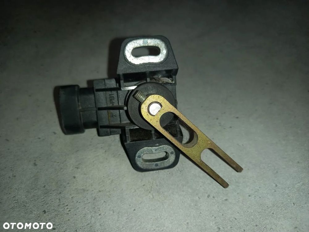 Potencjometr pedału sprzęgła McCormick XTX200 - 3