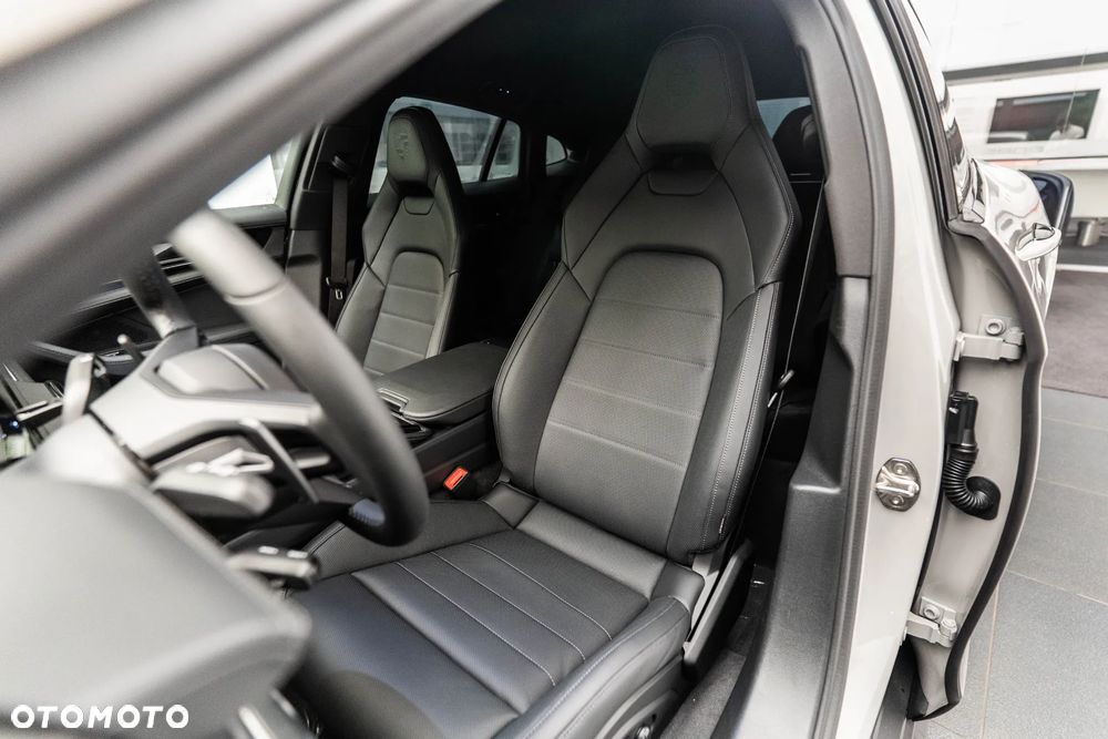 Porsche Panamera - 10