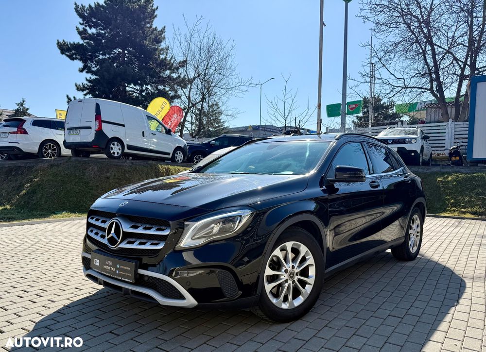 Mercedes-Benz GLA 220 d 4MATIC Aut. - 1