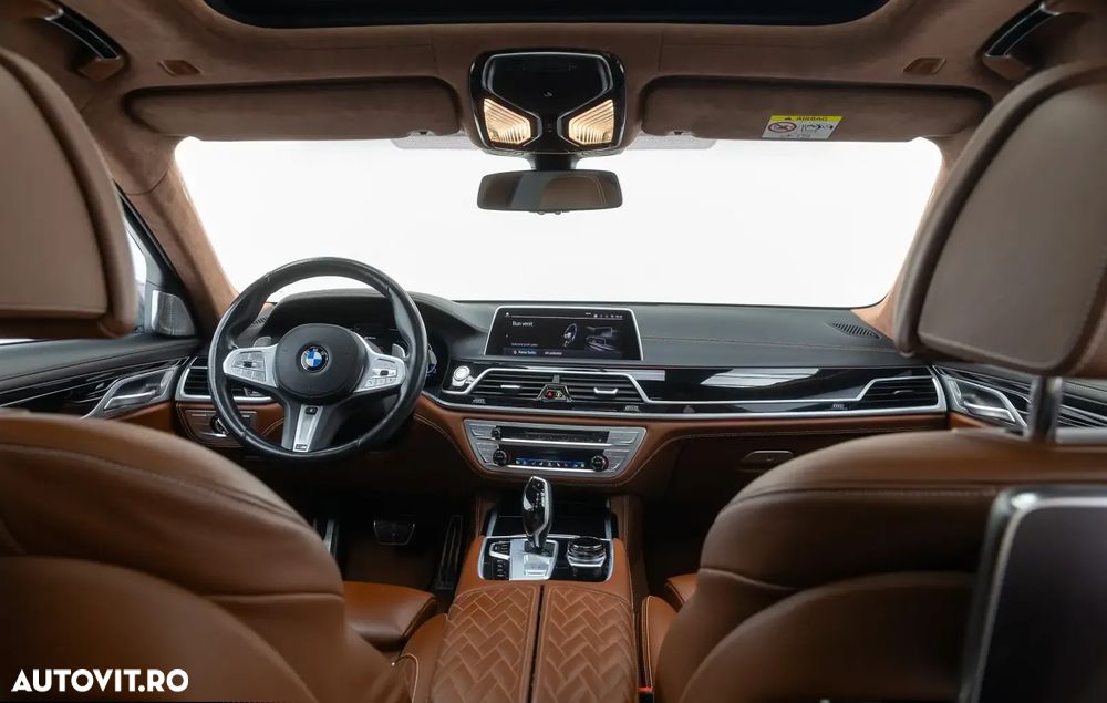 BMW Seria 7 745Le xDrive AT PHEV - 20