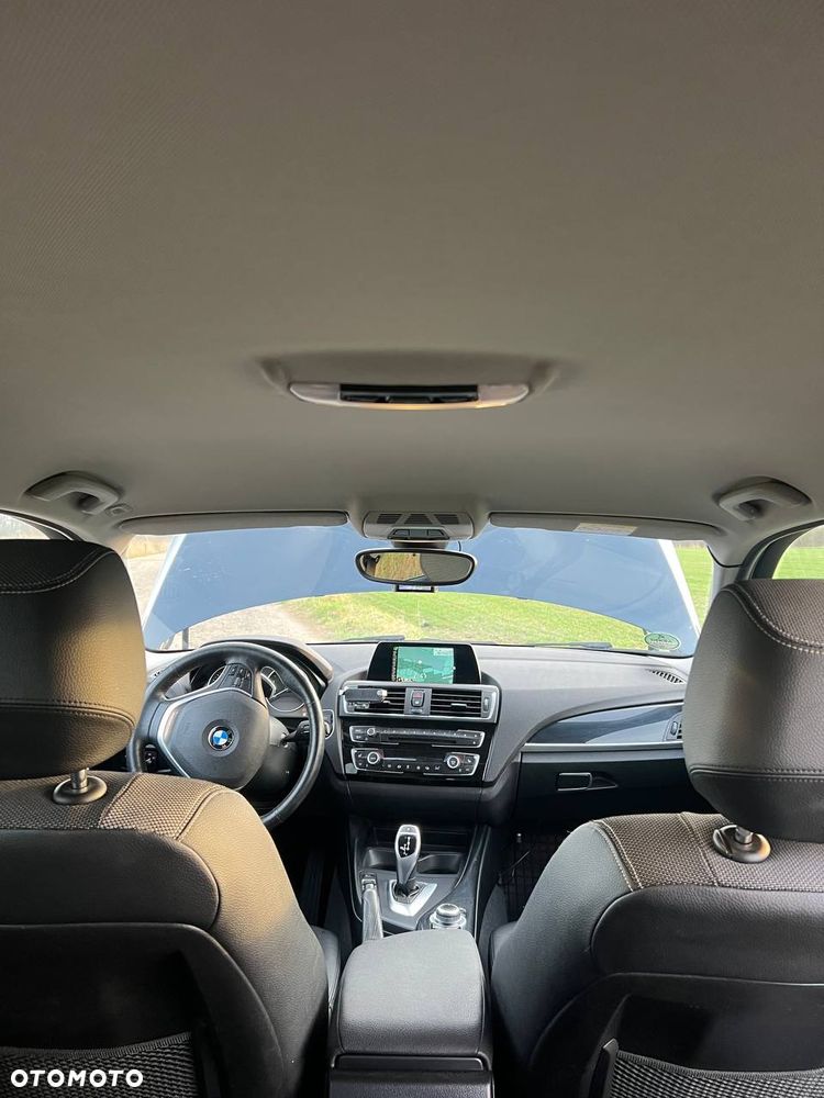 BMW Seria 1 120d xDrive - 11