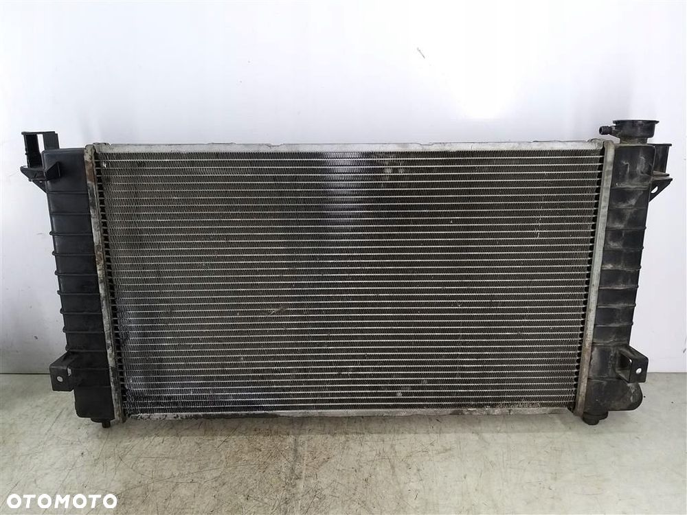Chłodnica wody Chrysler Voyager III 2.0 B 133KM 1995-2000 990000036 HELLA - 2