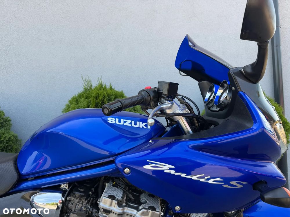 Suzuki Bandit - 16