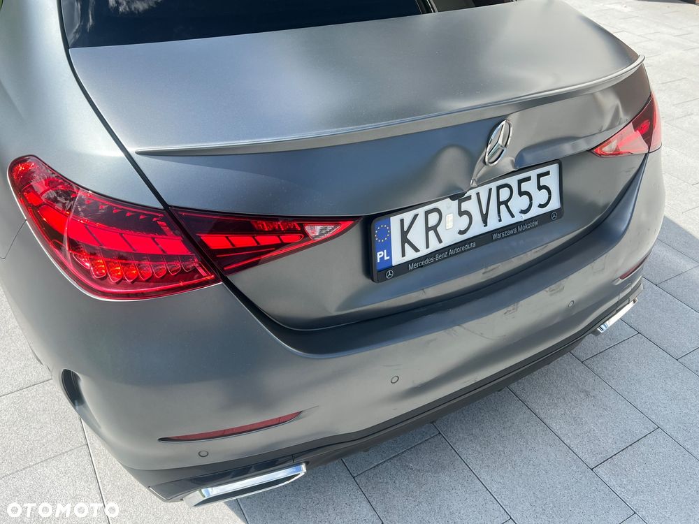 Mercedes-Benz Klasa C 300 d mHEV AMG - 8