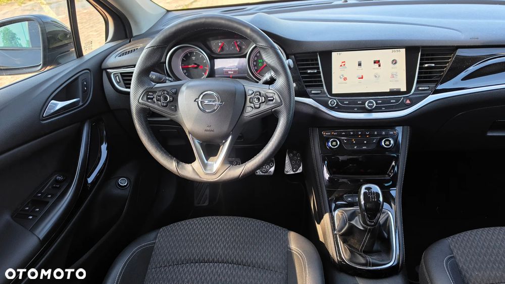 Opel Astra - 8