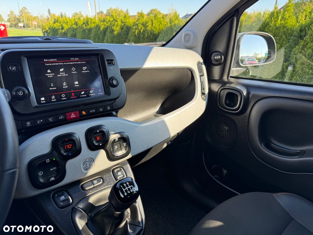 Fiat Panda 1.0 GSE Hybrid GARMIN - 11