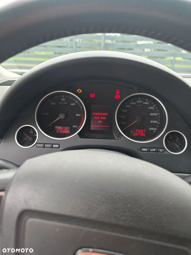 Seat Exeo 2.0 TDI DPF Style - 17