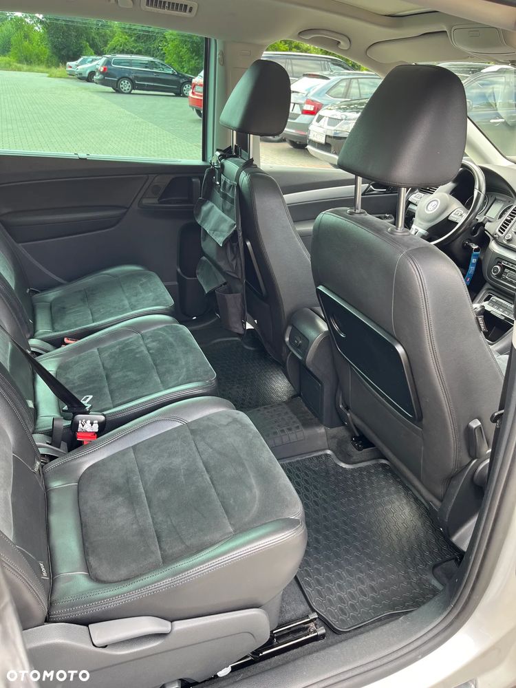Volkswagen Sharan 2.0 TDI Highline DSG - 17