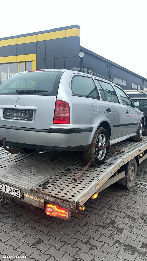 Dezmembram Skoda Octavia 1 1.9 TDI din 2001 - 2