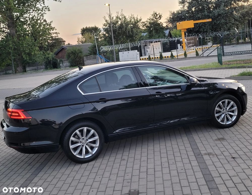 Volkswagen Passat 1.8 TSI BMT Comfortline DSG - 5